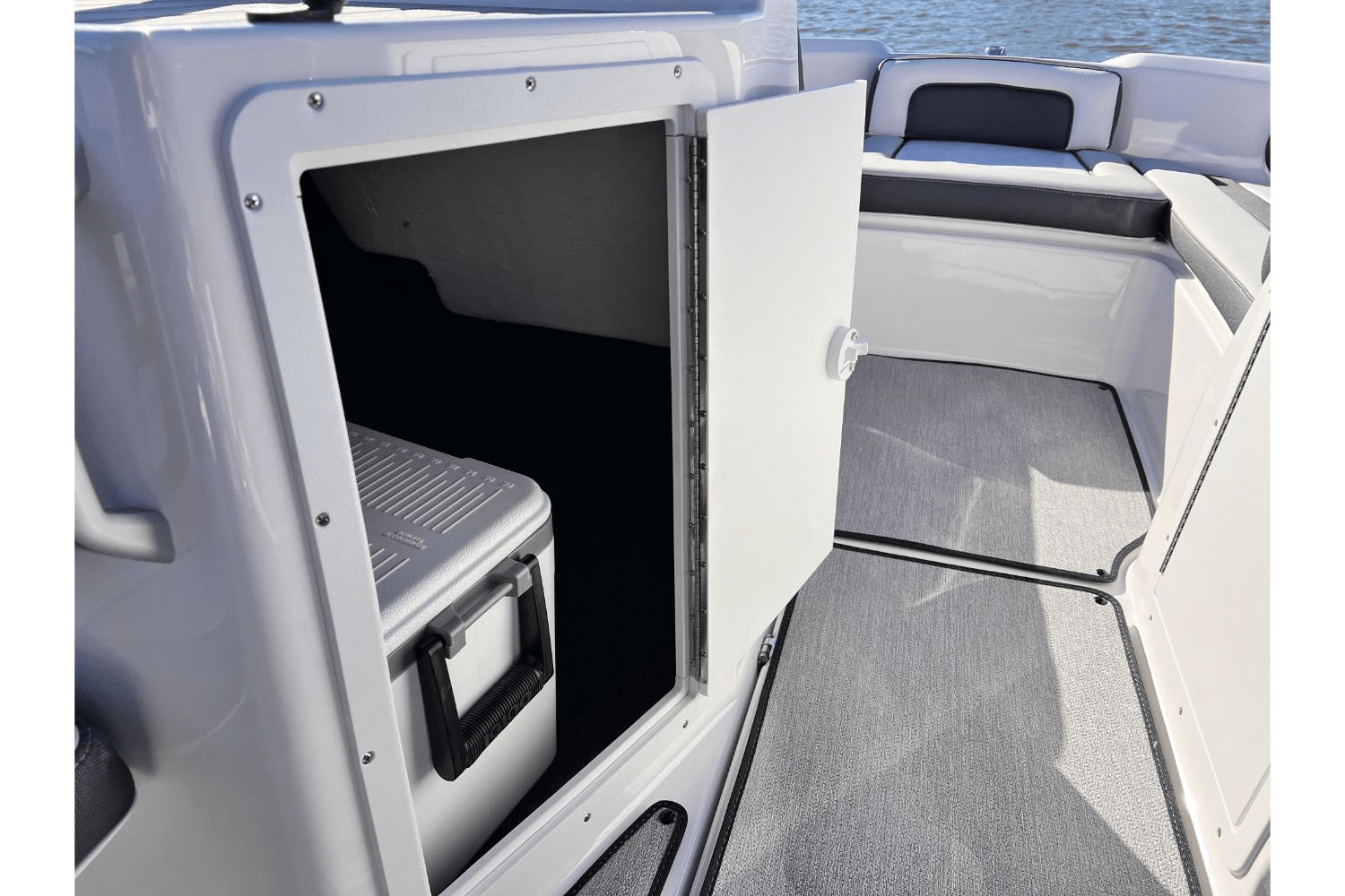 Slide: The Image of Yamaha AR195 2025 - 13