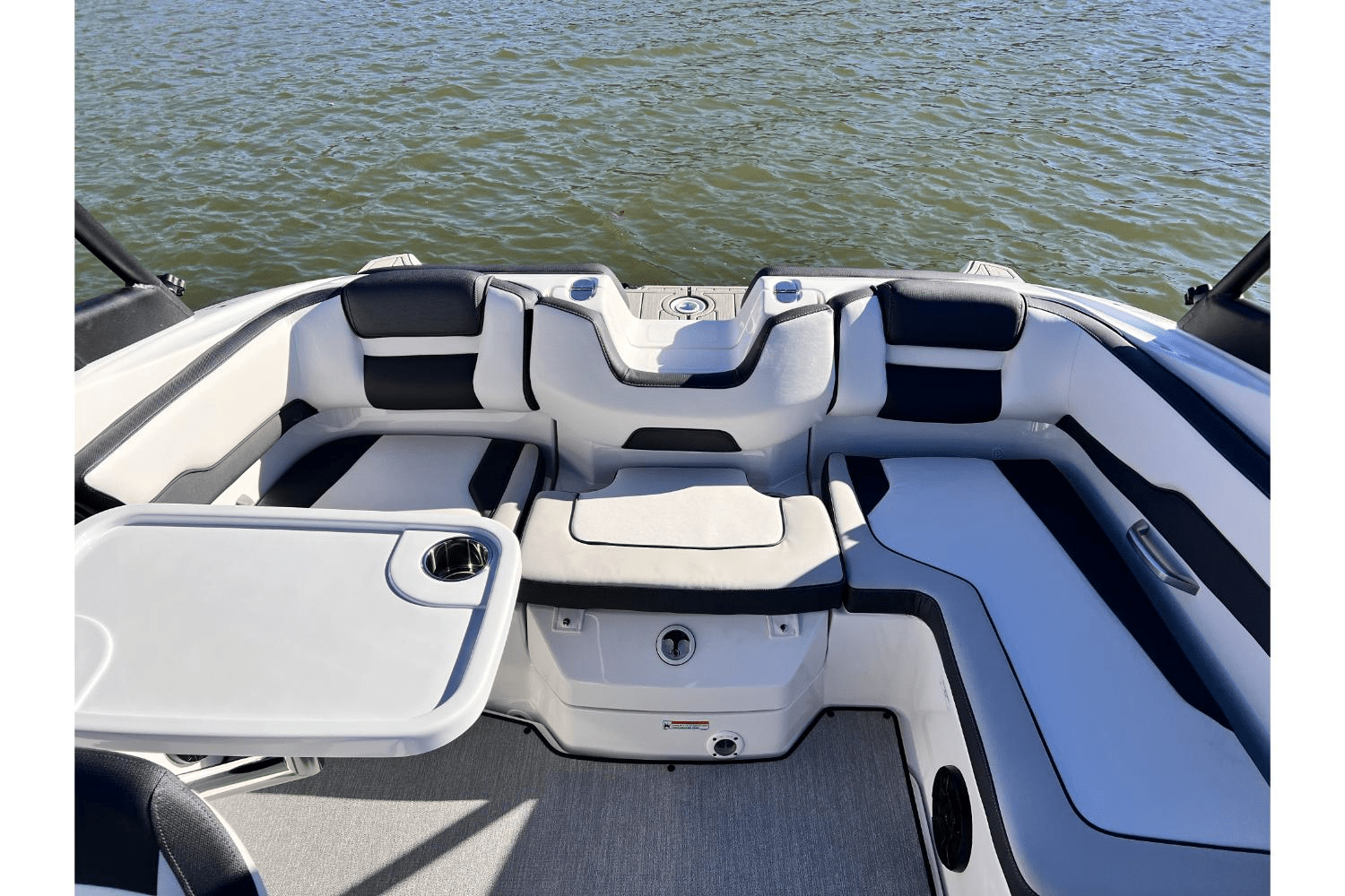 Slide: The Image of Yamaha AR195 2025 - 9