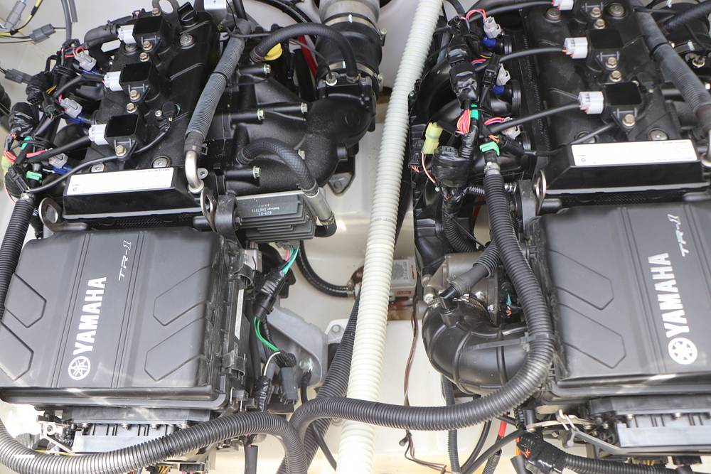 Slide: The Image of Yamaha AR210 2021 - 15461332