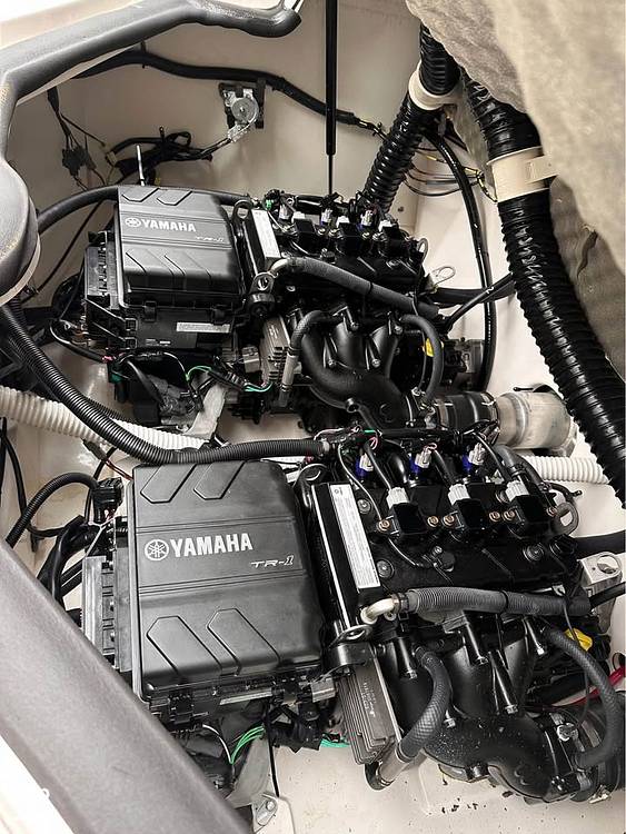 Slide: The Image of Yamaha AR 210 2022 - 15413491