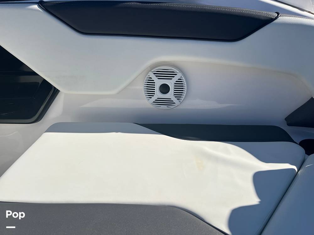 Slide: The Image of Yamaha AR210 2022 - 15101198