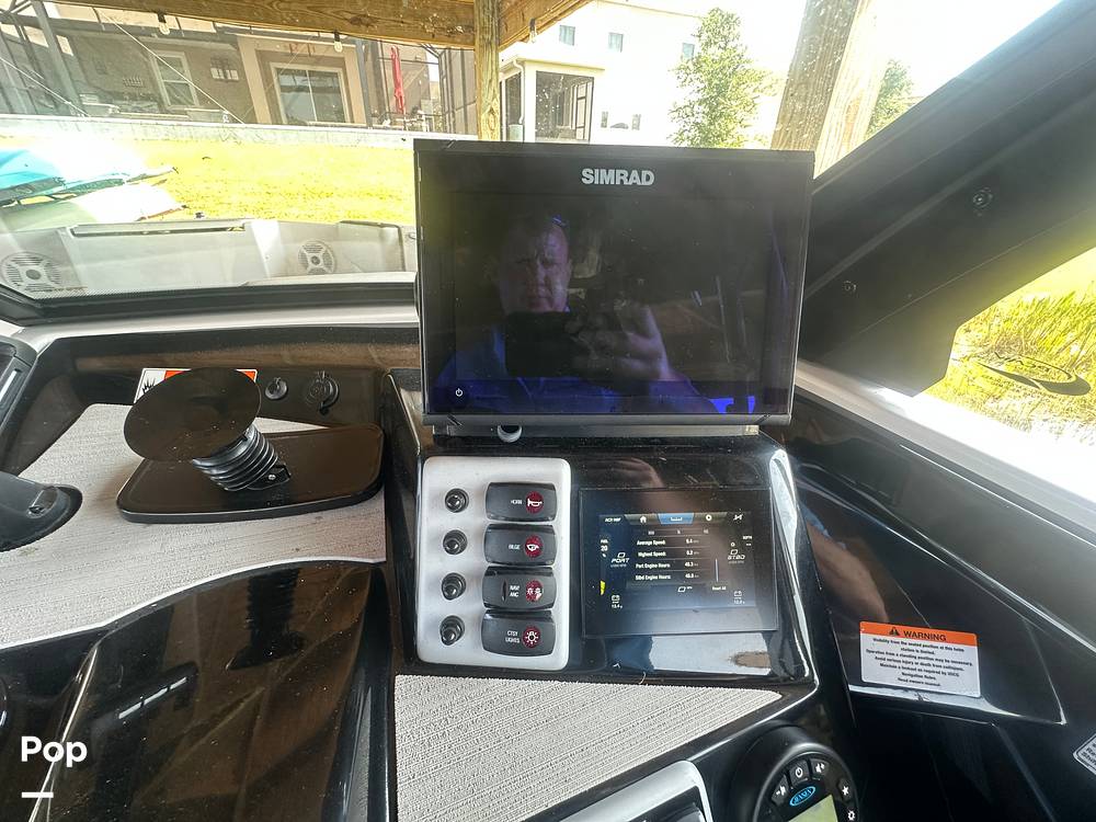 Slide: The Image of Yamaha AR 220 2023 - 15446470