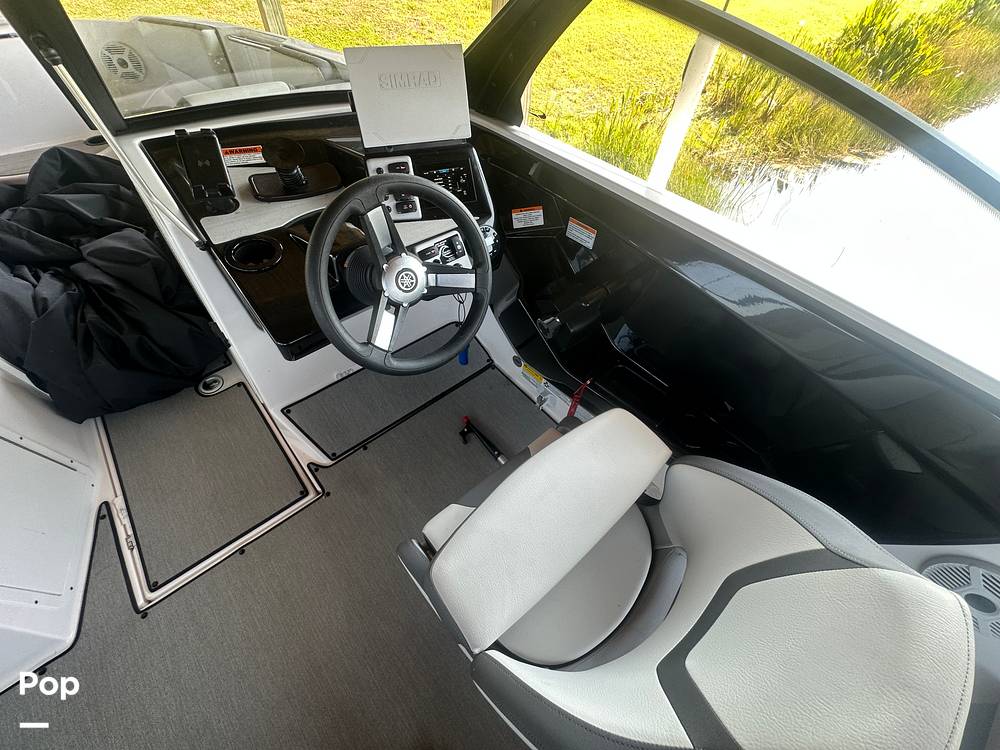 Slide: The Image of Yamaha AR 220 2023 - 15446472