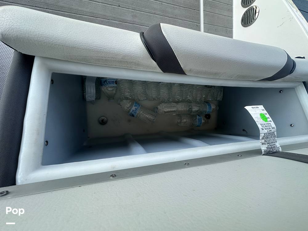 Slide: The Image of Yamaha AR 220 2023 - 15446477