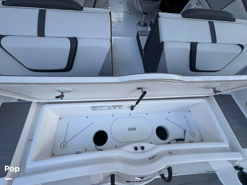 Slide: The Image of Yamaha AR 220 2024 - 15212773