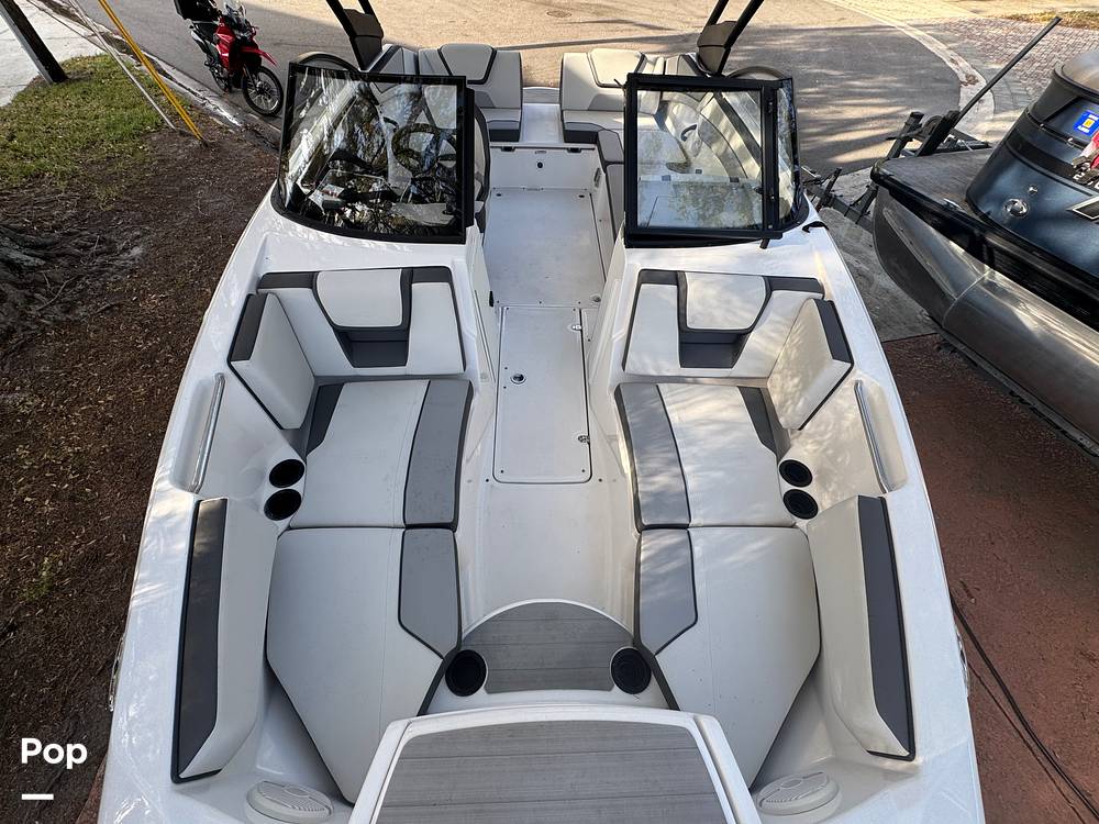 Slide: The Image of Yamaha AR 220 2024 - 15212794