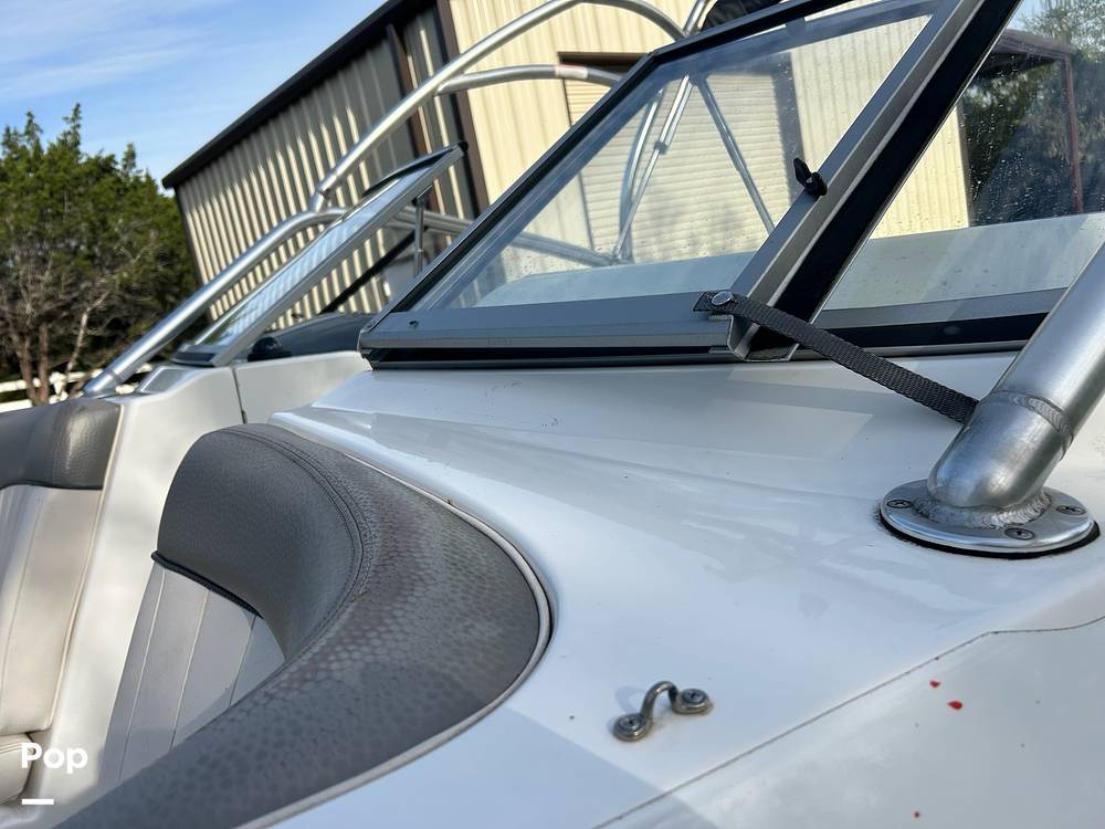 Slide: The Image of Windshield - Walk Through - 13932639