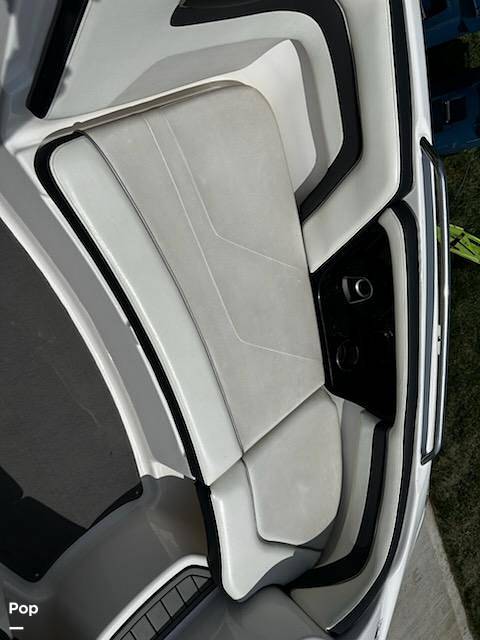 Slide: The Image of Yamaha AR240 2016 - 15706130