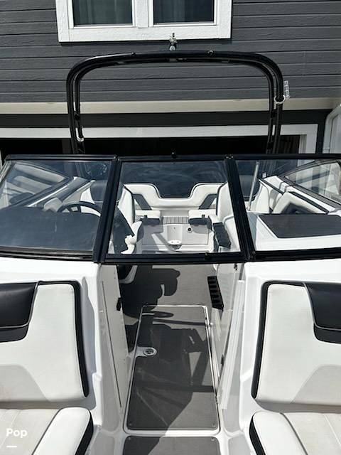Slide: The Image of Yamaha AR240 2016 - 15706144