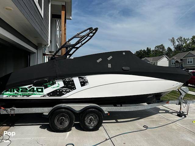 Slide: The Image of Yamaha AR240 2016 - 15706125