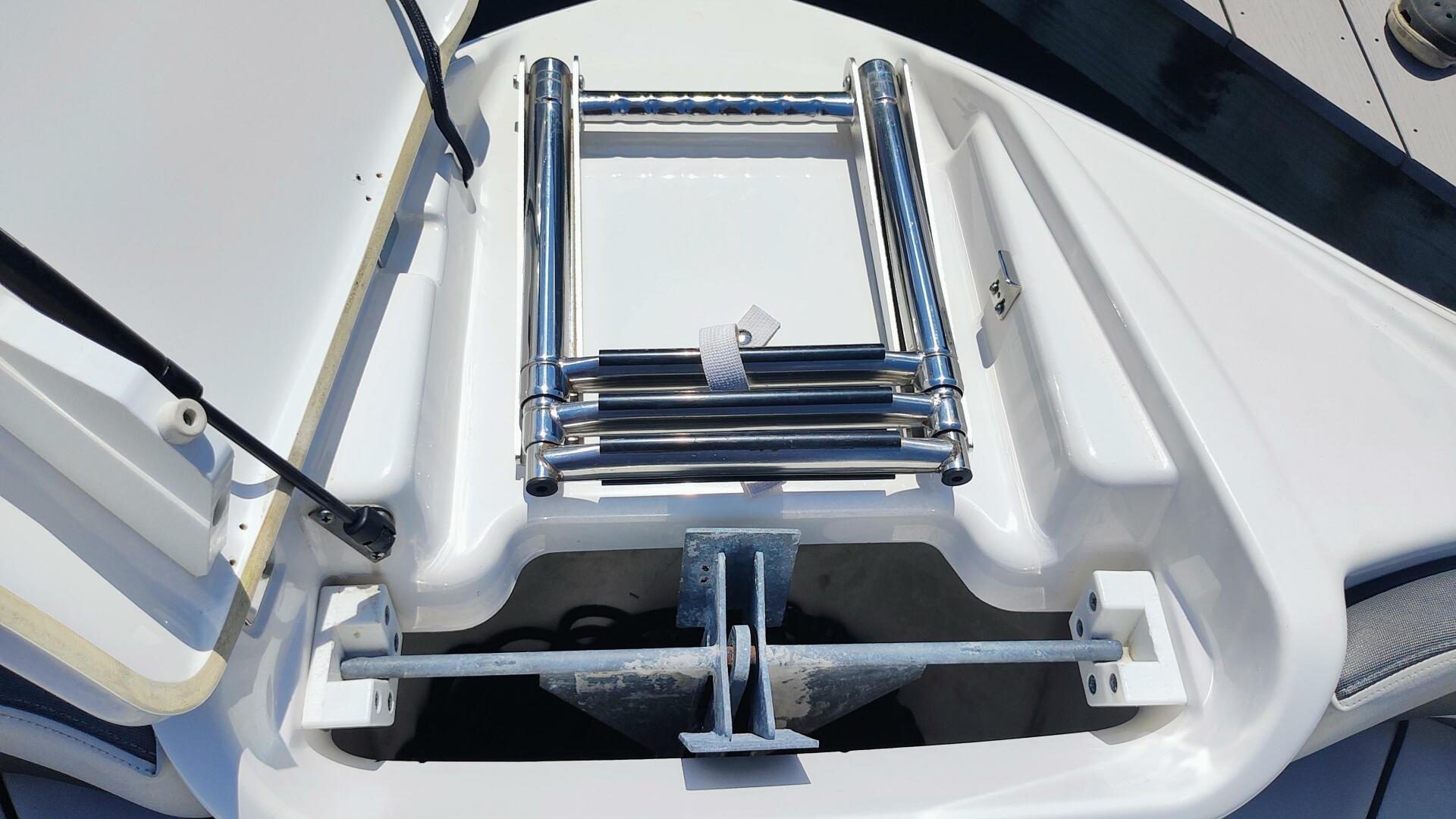 Slide: The Image of Yamaha AR240 2019 - 4413479