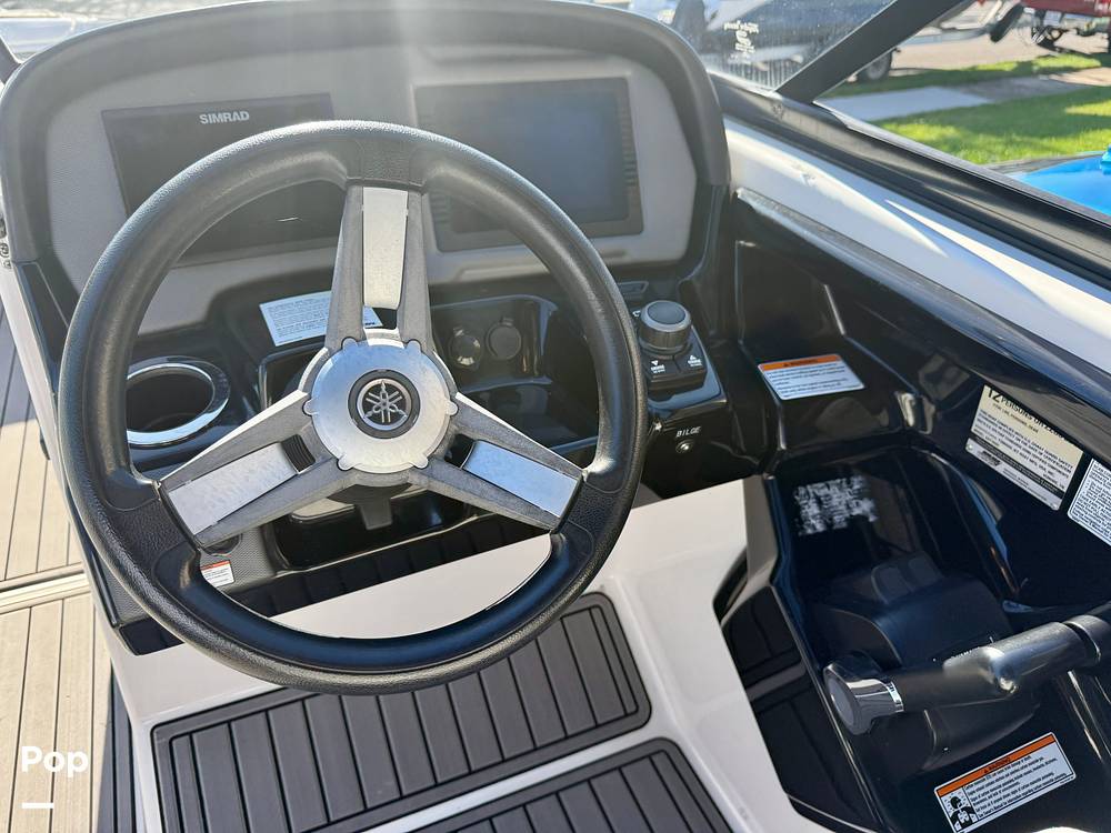 Slide: The Image of Yamaha AR240 2019 - 15678122