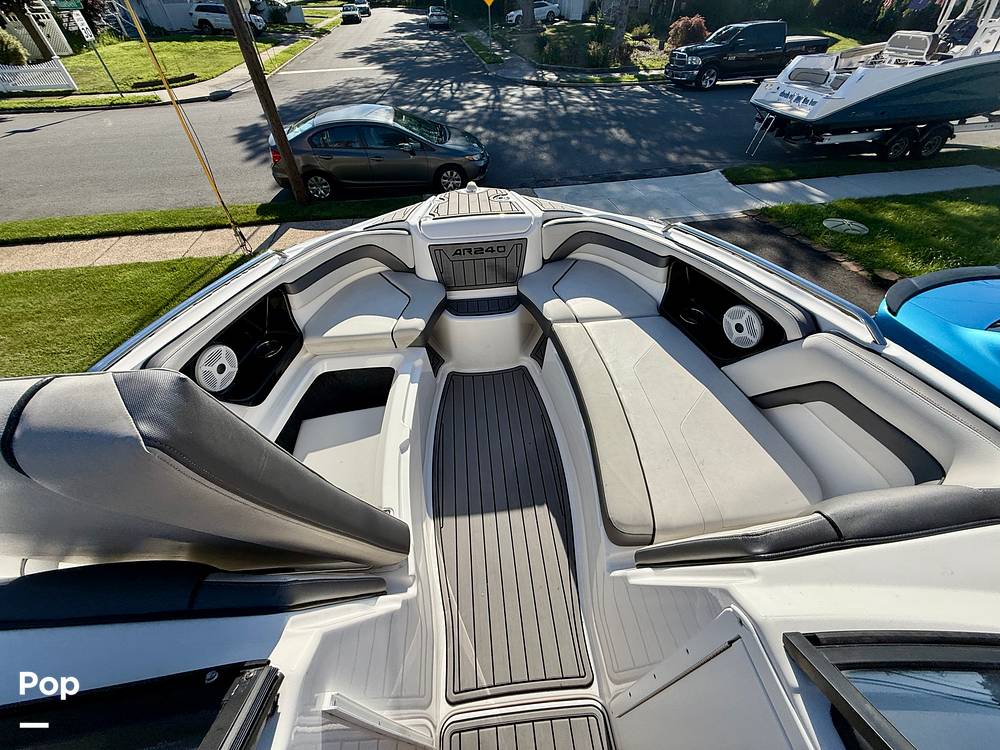 Slide: The Image of Yamaha AR240 2019 - 15678126