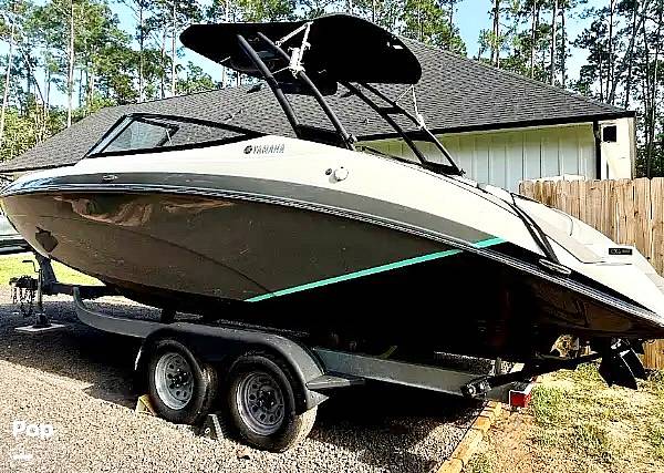 Slide: The Image of Transom Seating - 15497359