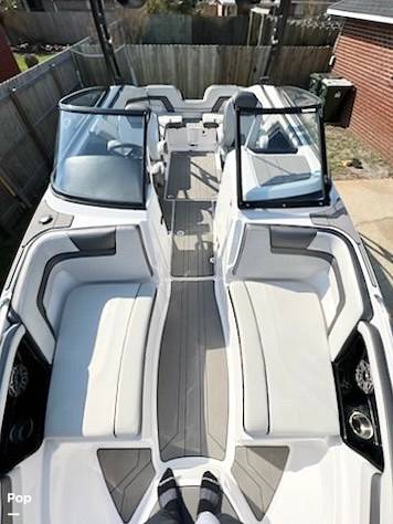 Slide: The Image of Yamaha AR240 2020 - 15497871