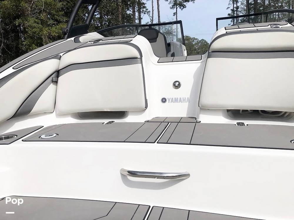 Slide: The Image of Yamaha AR240 2020 - 15497872