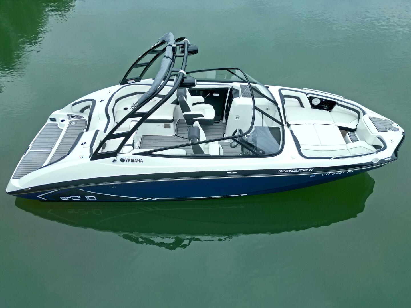 Slide: The Image of Yamaha AR 240 High Output 2016 - 4910813