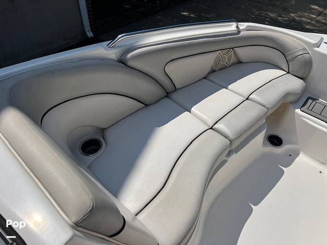 Slide: The Image of Yamaha AR240 HO 2010 - 14684083