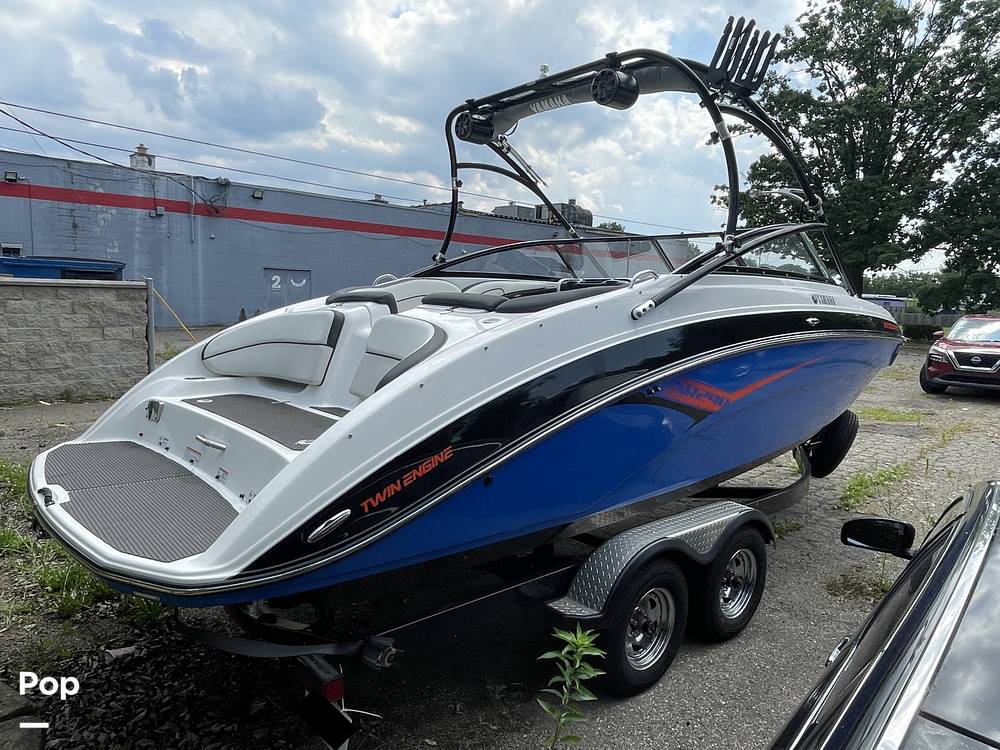 Slide: The Image of Yamaha AR240 HO 2014 - 15624997