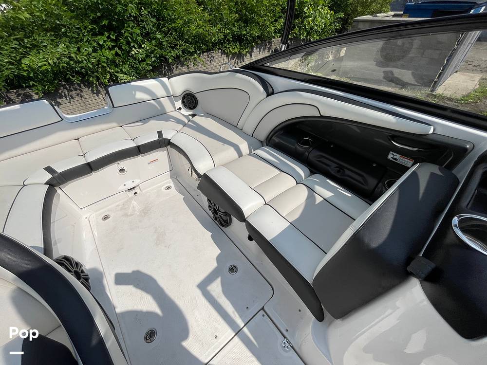 Slide: The Image of Yamaha AR240 HO 2014 - 15625009