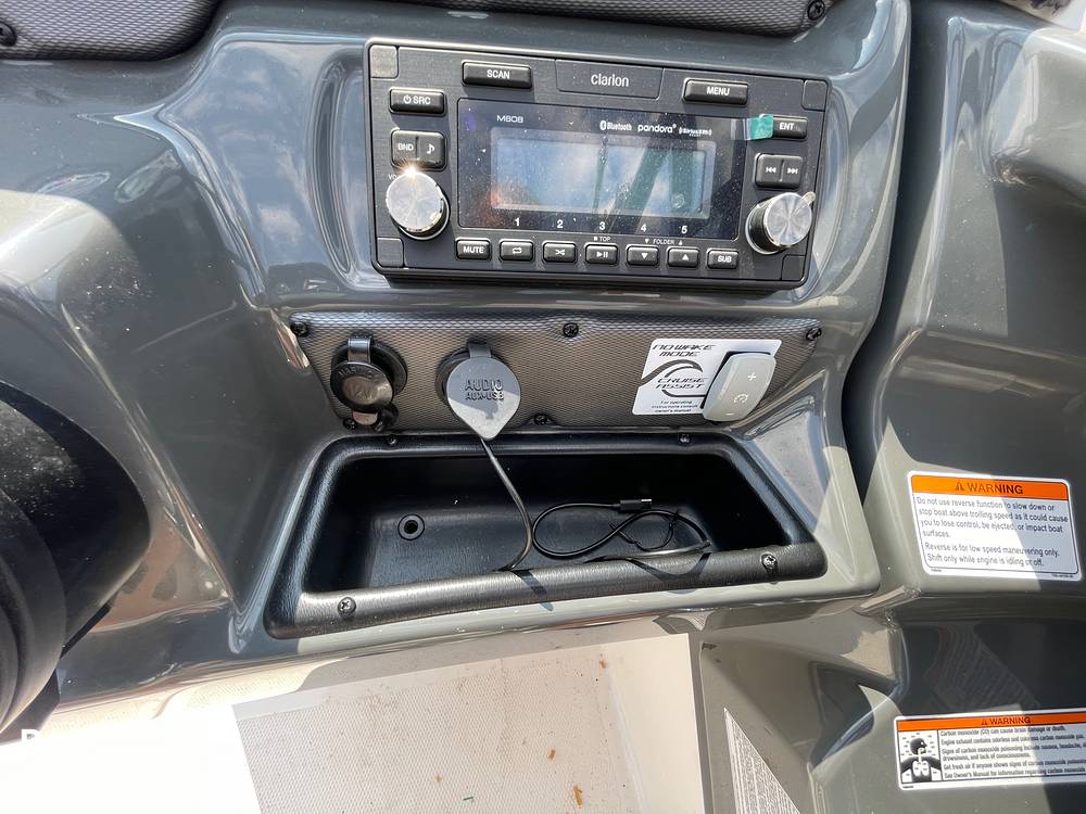 Slide: The Image of Yamaha AR240 HO 2014 - 15625299