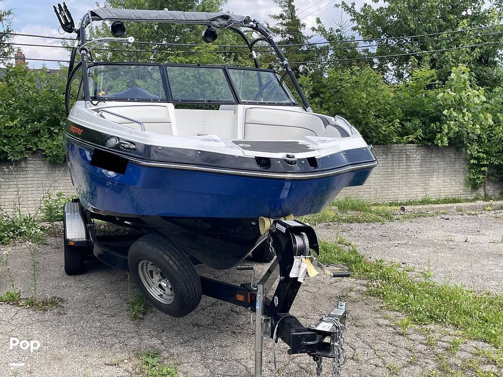 Slide: The Image of Yamaha AR240 HO 2014 - 15625370