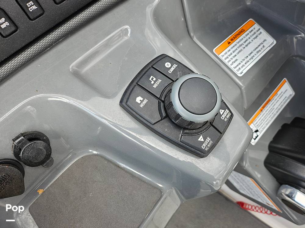 Slide: The Image of Yamaha AR240 HO 2015 - 15219888