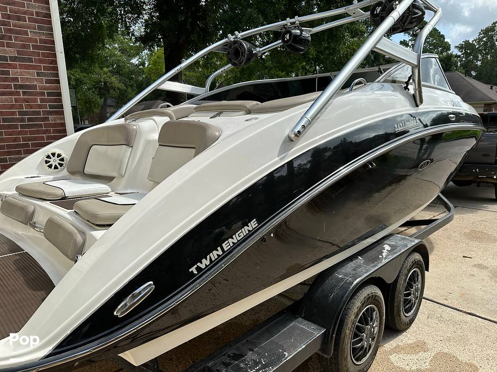 Slide: The Image of Yamaha AR 242 Limited S 2010 - 12757796