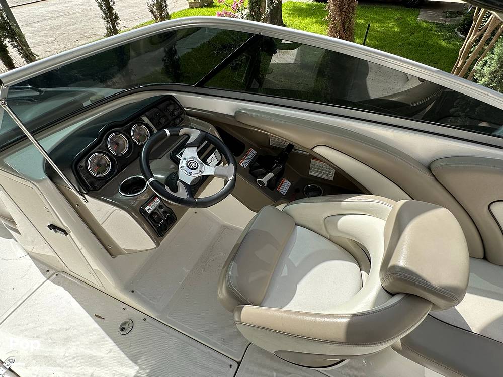Slide: The Image of Yamaha AR 242 Limited S 2010 - 12757805