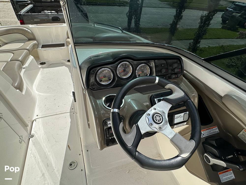 Slide: The Image of Yamaha AR 242 Limited S 2010 - 12757809