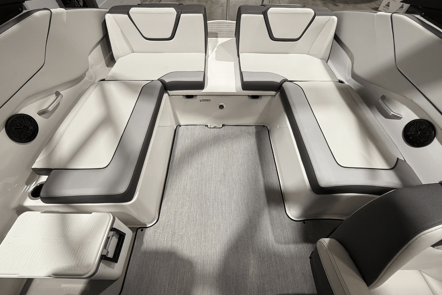 Slide: The Image of Yamaha AR250 2025 - 11