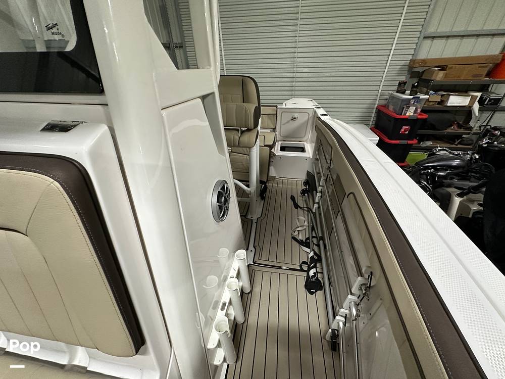Slide: The Image of Yamaha FSH 255 Sport E 2022 - 27
