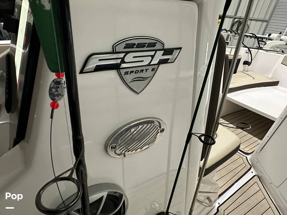 Slide: The Image of Yamaha FSH 255 Sport E 2022 - 44