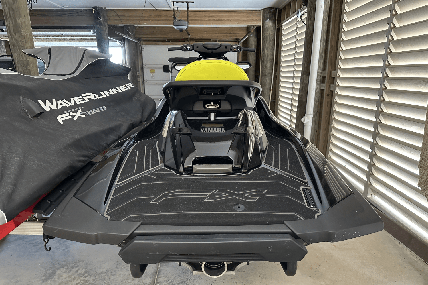 Slide: The Image of Yamaha FX1800B-YB 2023 - 3