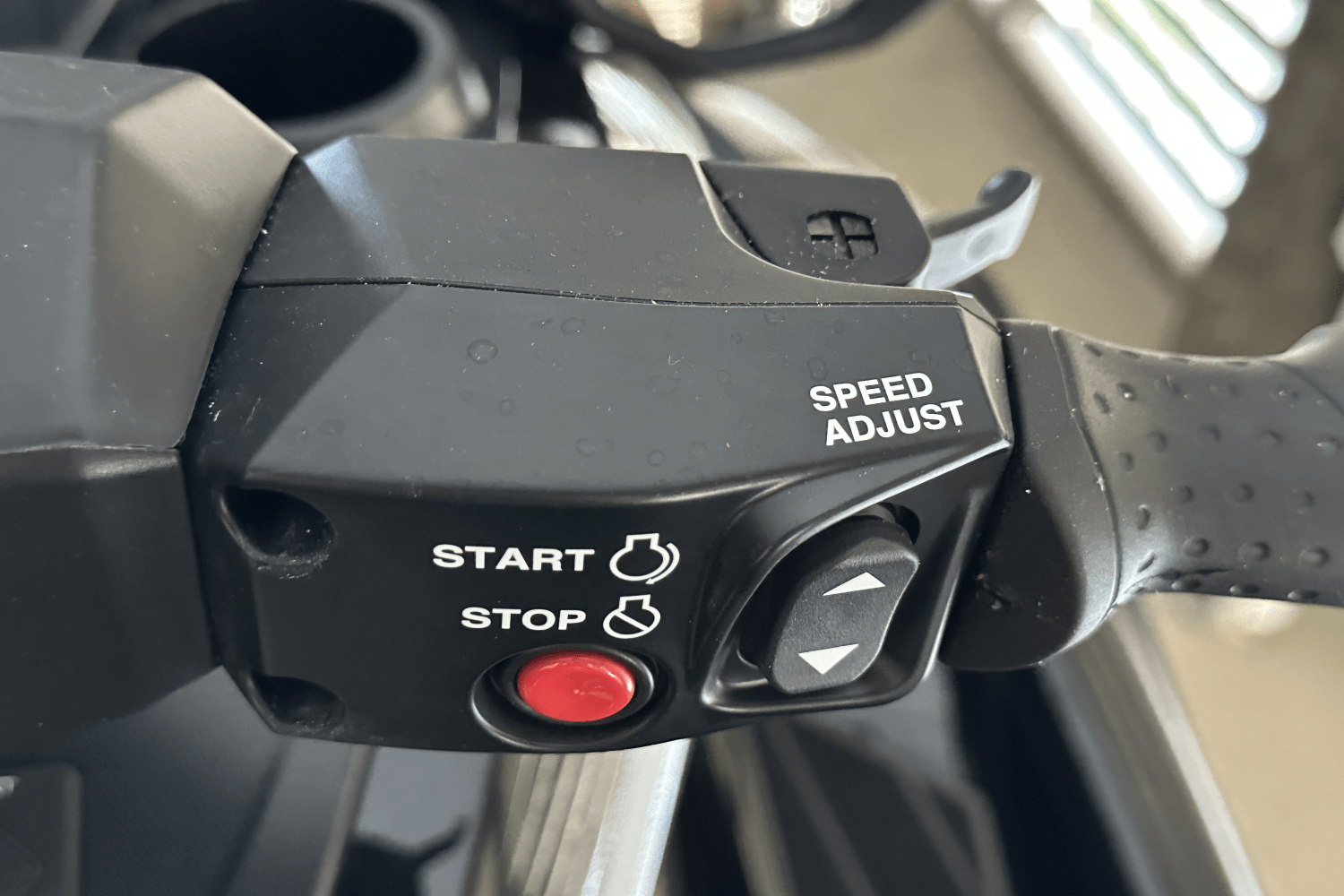 Slide: The Image of Yamaha FX1800B-YB 2023 - 35