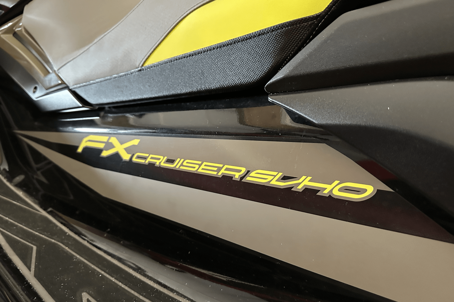 Slide: The Image of Yamaha FX1800B-YB 2023 - 5