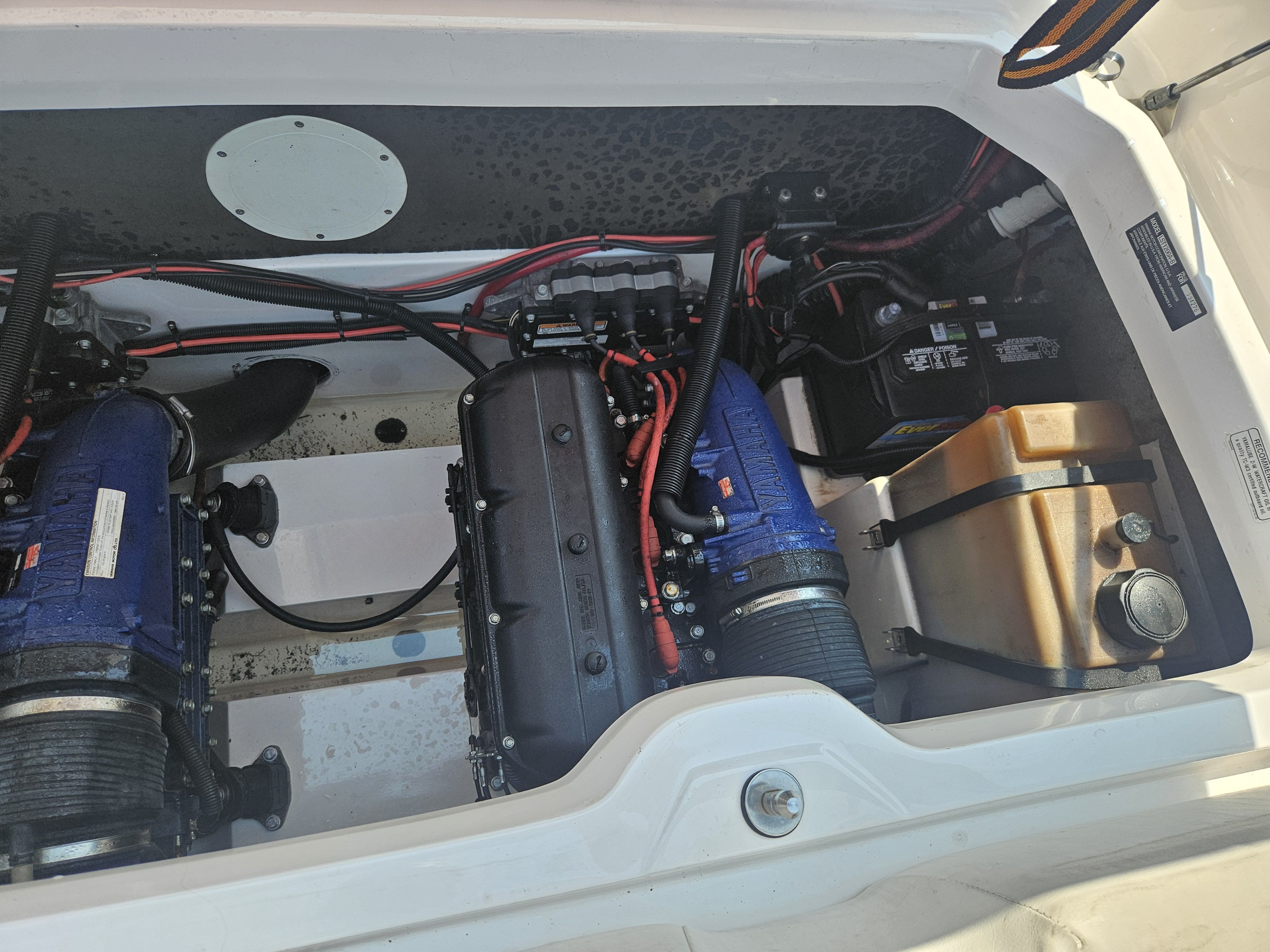 Slide: The Image of Yamaha LX 210 2003 - 15
