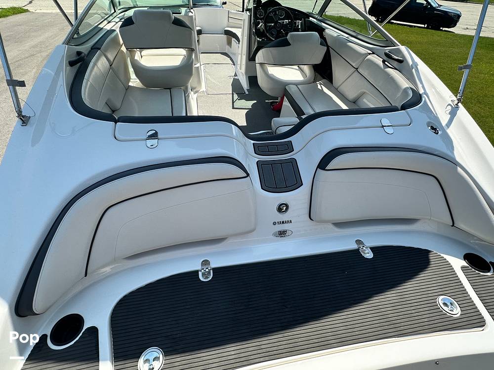 Slide: The Image of Yamaha SX210 2013 - 15621916