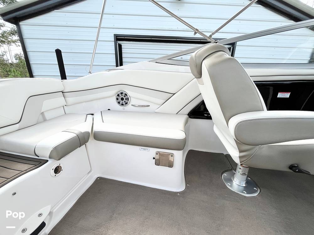Slide: The Image of Cockpit Seating - 14896803