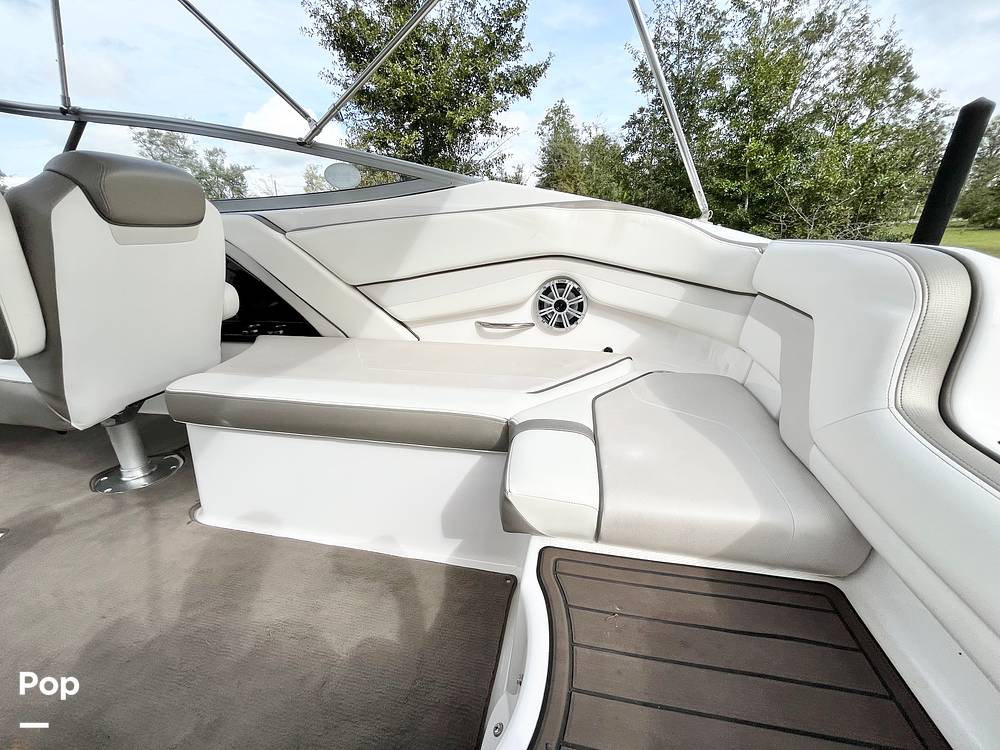 Slide: The Image of Cockpit Seating - 14896805