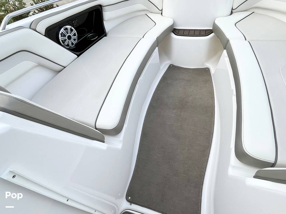 Slide: The Image of Bow Seating - 14896839