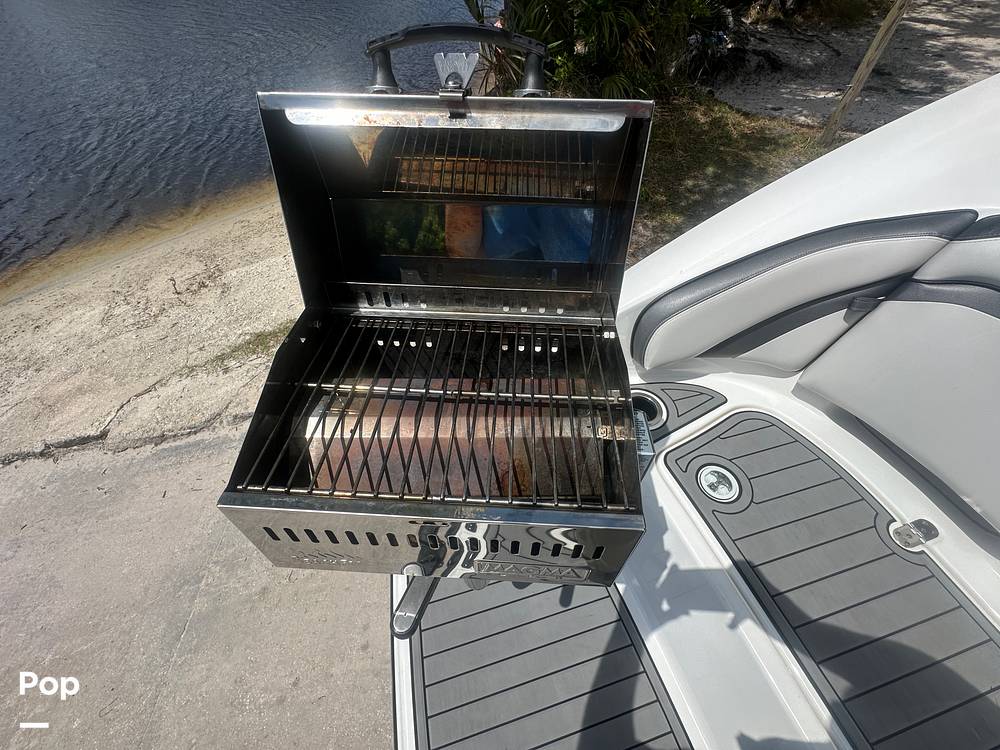 Slide: The Image of Yamaha SX240 2019 - 15308919