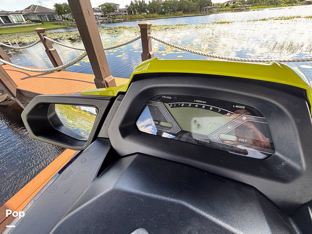 Slide: The Image of Yamaha Waverunner VX 2020 - 15591756