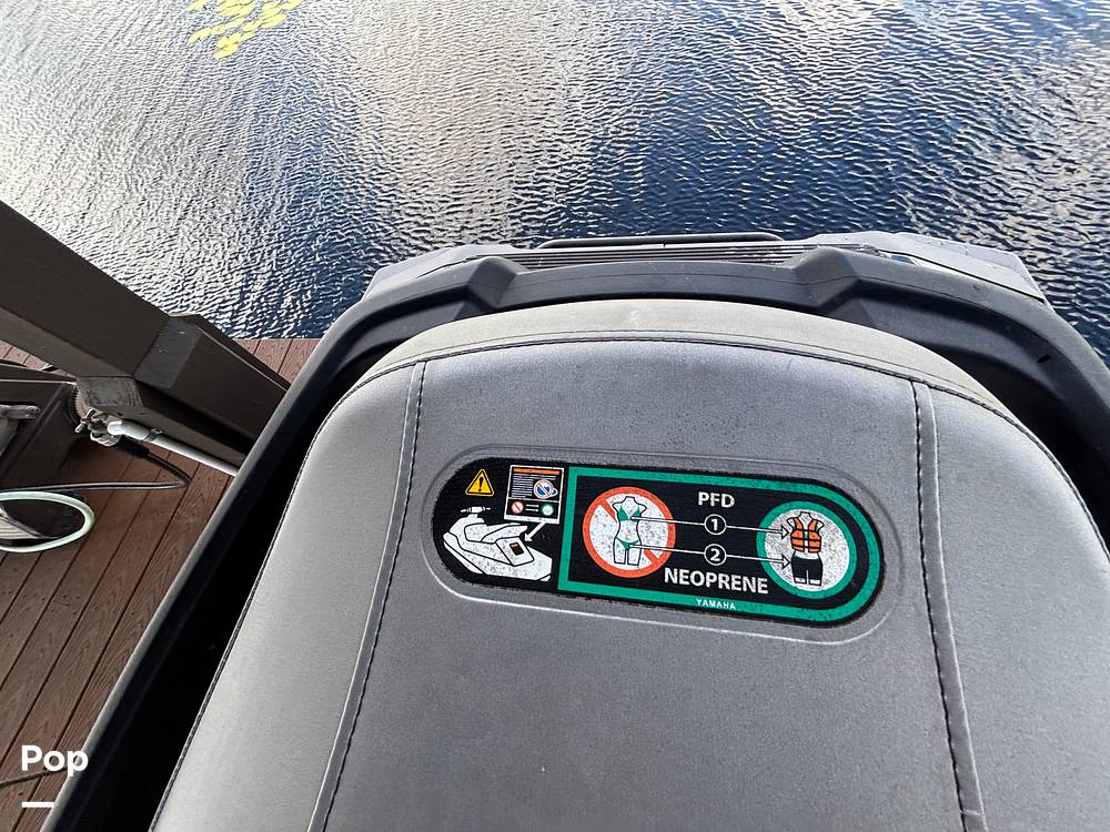 Slide: The Image of Yamaha Waverunner VX 2020 - 15591791