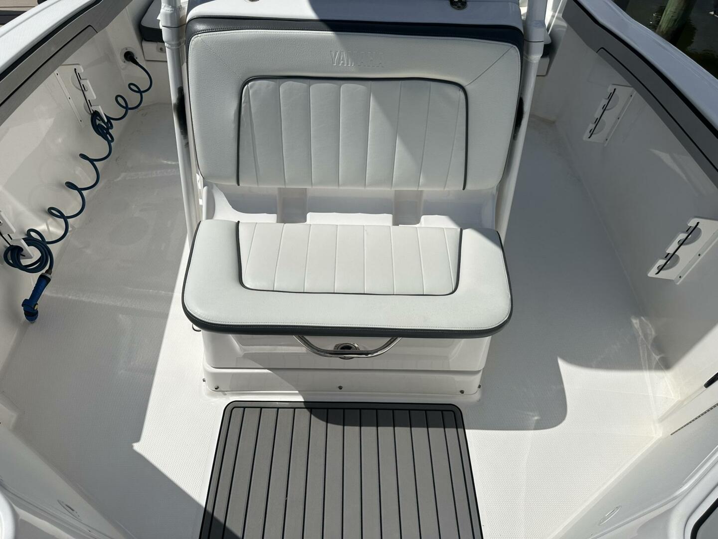 Slide: The Image of Yamaha Boats 210 FSH Sport 2020 - 4577592