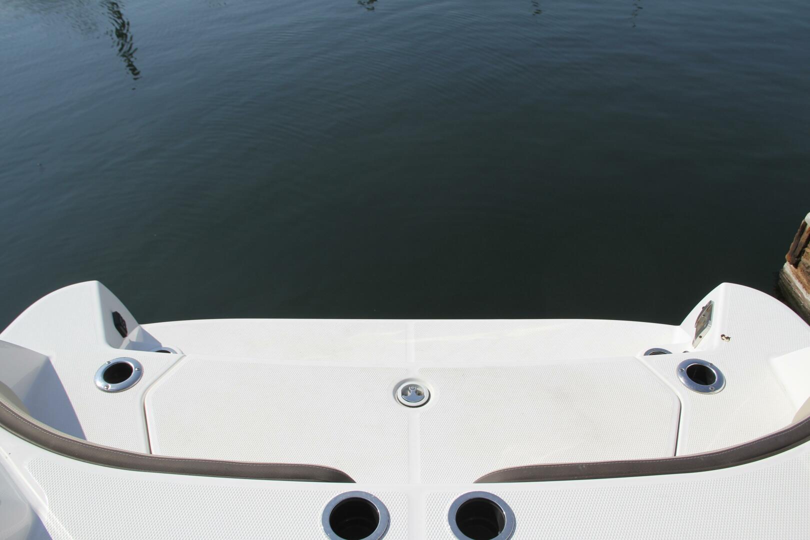 Slide: The Image of Yamaha Boats 222 FSH Sport E 2024 - 5316648