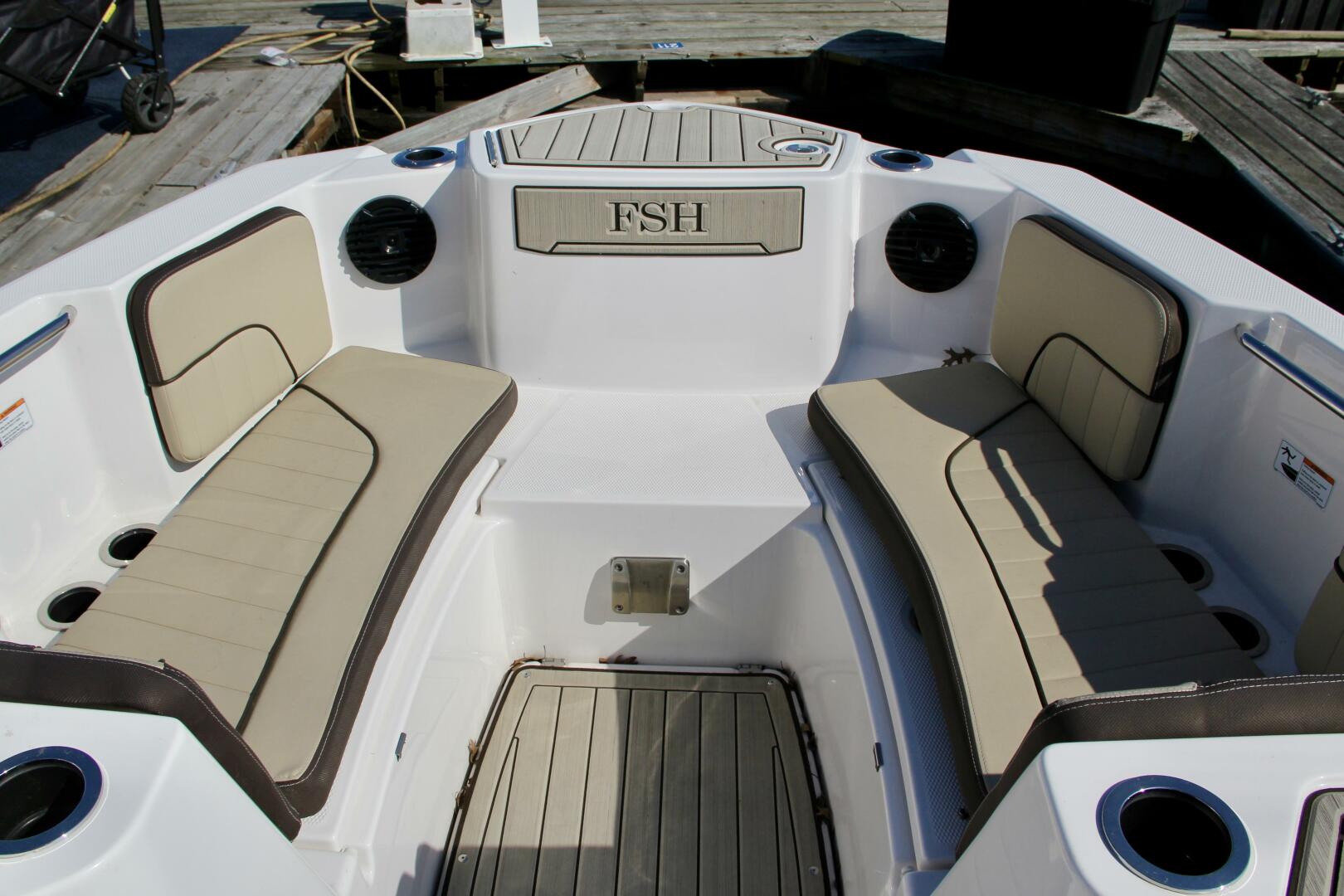 Slide: The Image of Yamaha Boats 222 FSH Sport E 2024 - 5316650