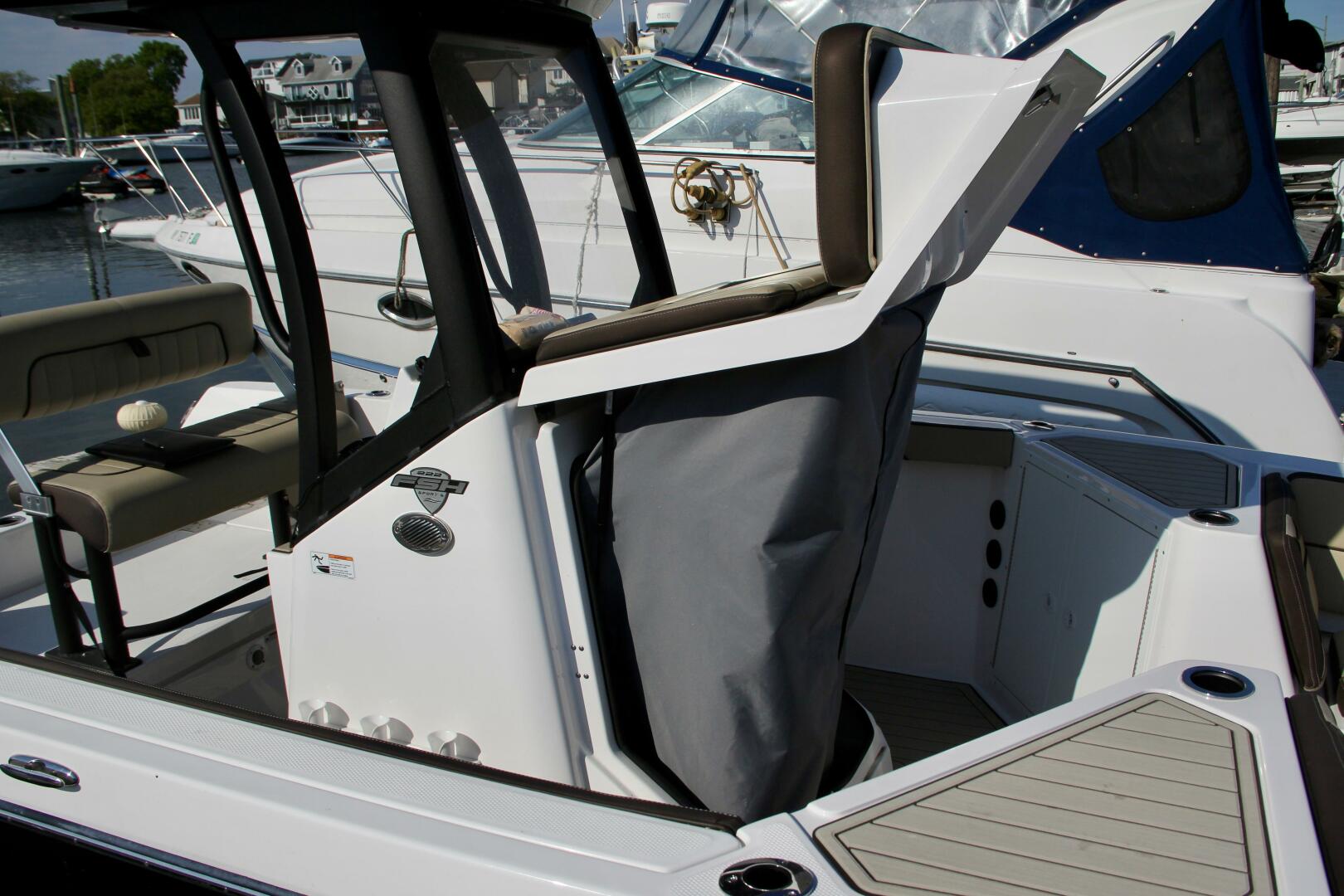 Slide: The Image of Yamaha Boats 222 FSH Sport E 2024 - 5316655