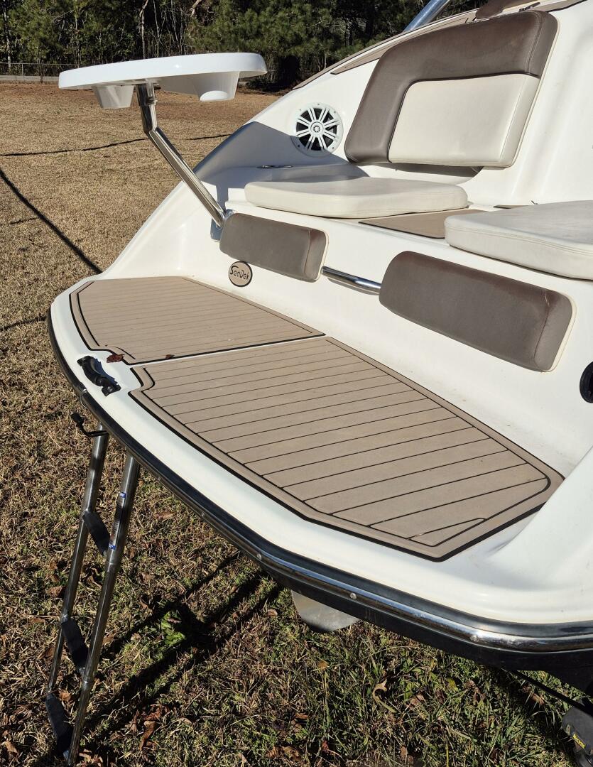 Slide: The Image of Yamaha Boats 242 Limited S 2011 - 4954870