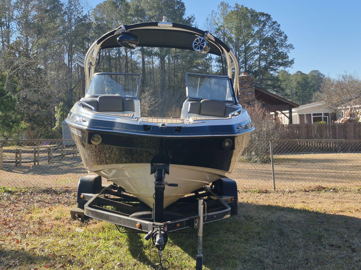 Slide: The Image of Yamaha Boats 242 Limited S 2011 - 4954903